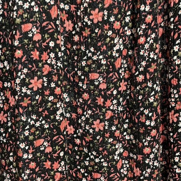 Plus Size Summer Dress - Picture 3 of 4